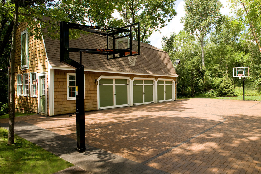 Inspiration for a traditional garage in Minneapolis.