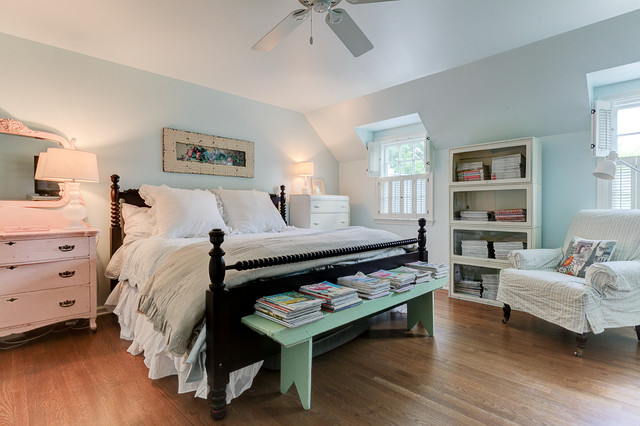 1940 S Farmhouse In The City Shabby Chic Style Bedroom