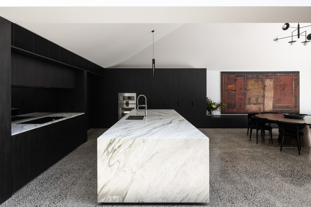 This is an example of an arts and crafts kitchen in Sydney.