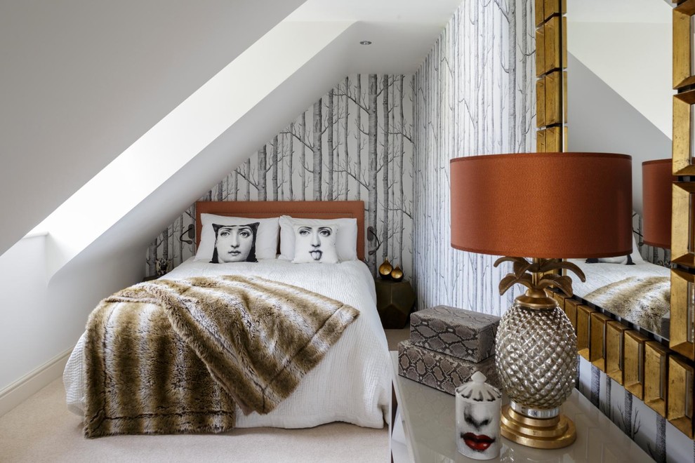 Small contemporary guest bedroom in Oxfordshire with grey walls, carpet and beige floor.
