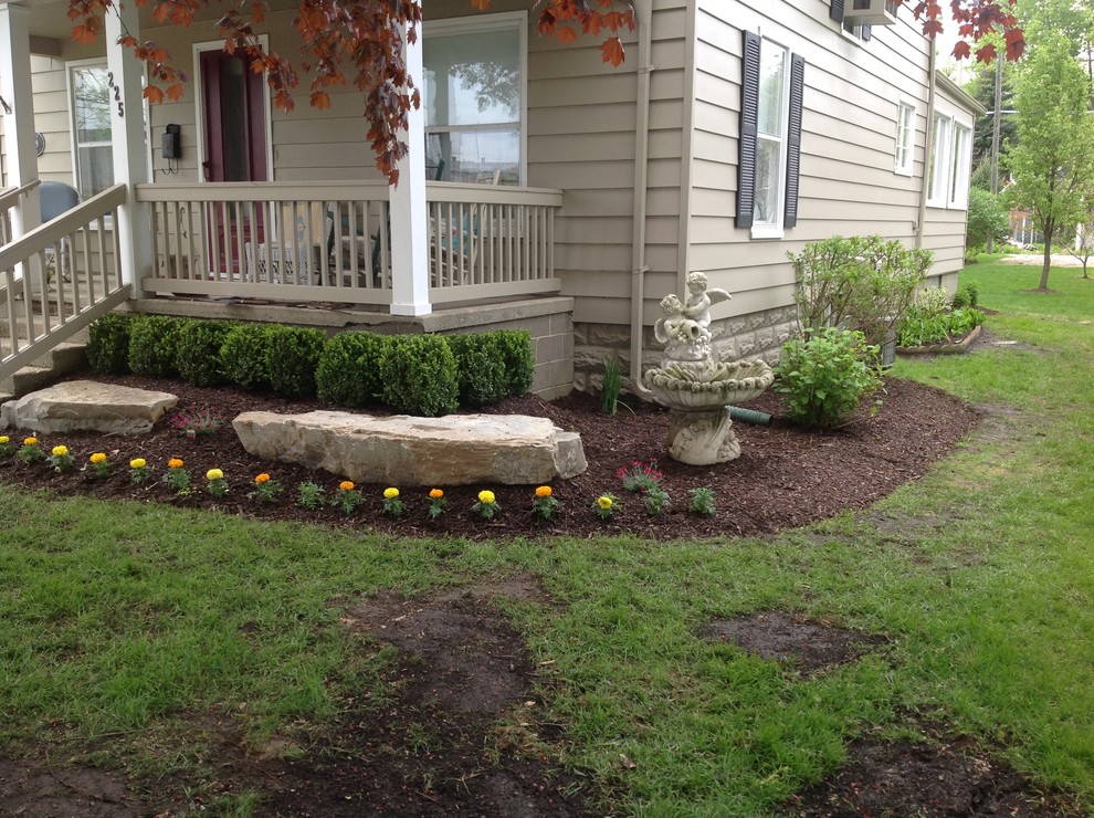 Home design - rustic home design idea in Detroit