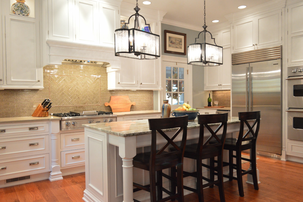 Inspiration for a transitional kitchen remodel in Atlanta with an island