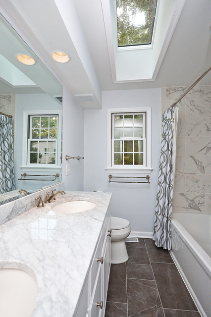 Bathrooms modern-badezimmer