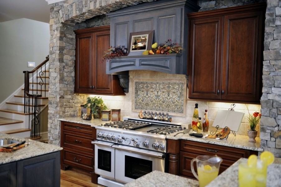 Inspiration for a rustic kitchen remodel in Orange County