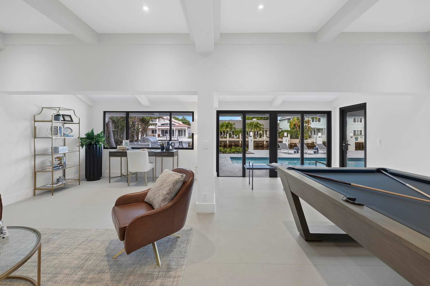943 Evergreen Residence