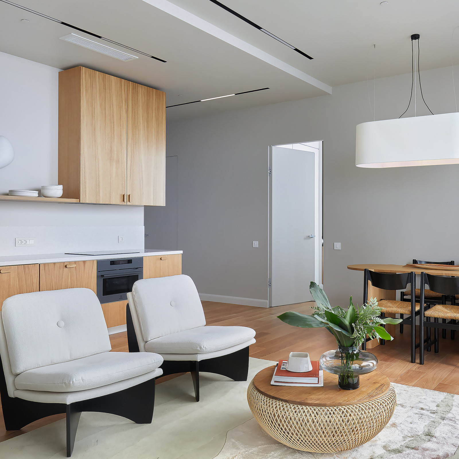 Квартира в Москва-Сити 2 (бежевое дерево)