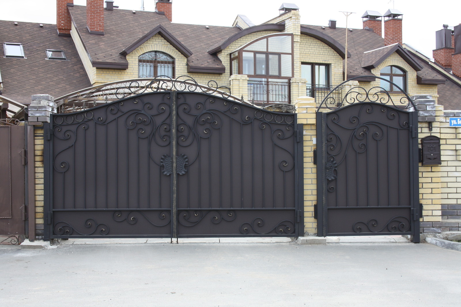 Кованые ворота и калитки