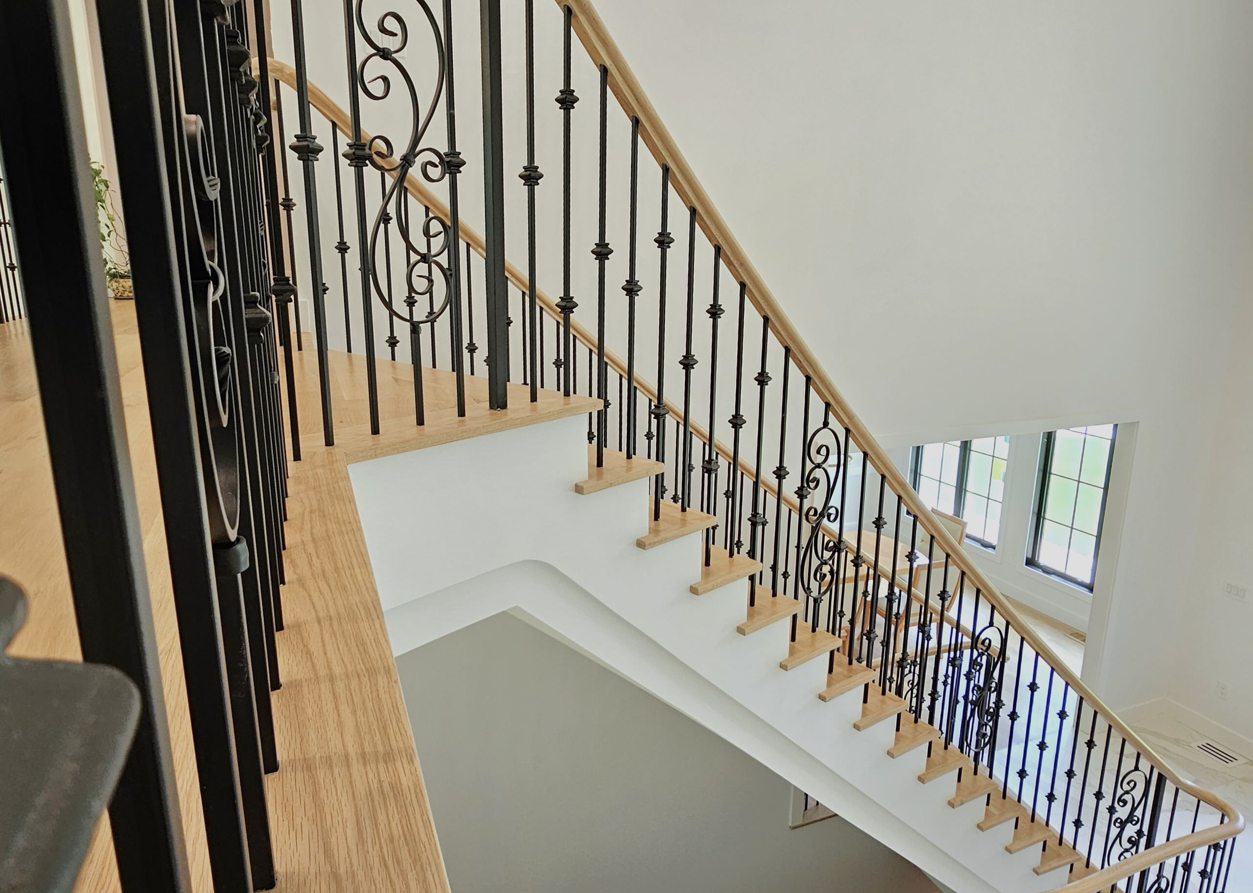 120_Luxurious White Oak Stair with Iron Balusters, Great Falls, 22066