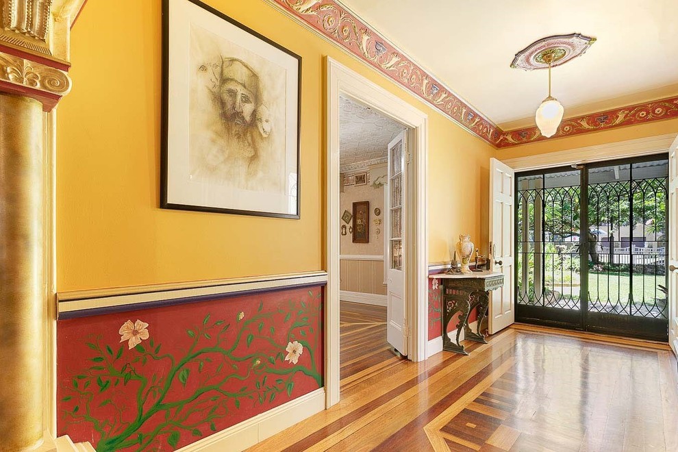 Traditional hallway in Melbourne.