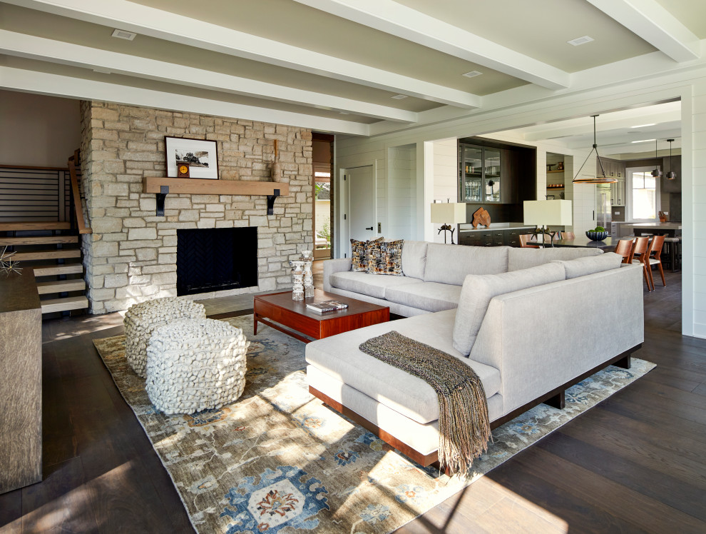 Inspiration for a transitional living room remodel in Milwaukee
