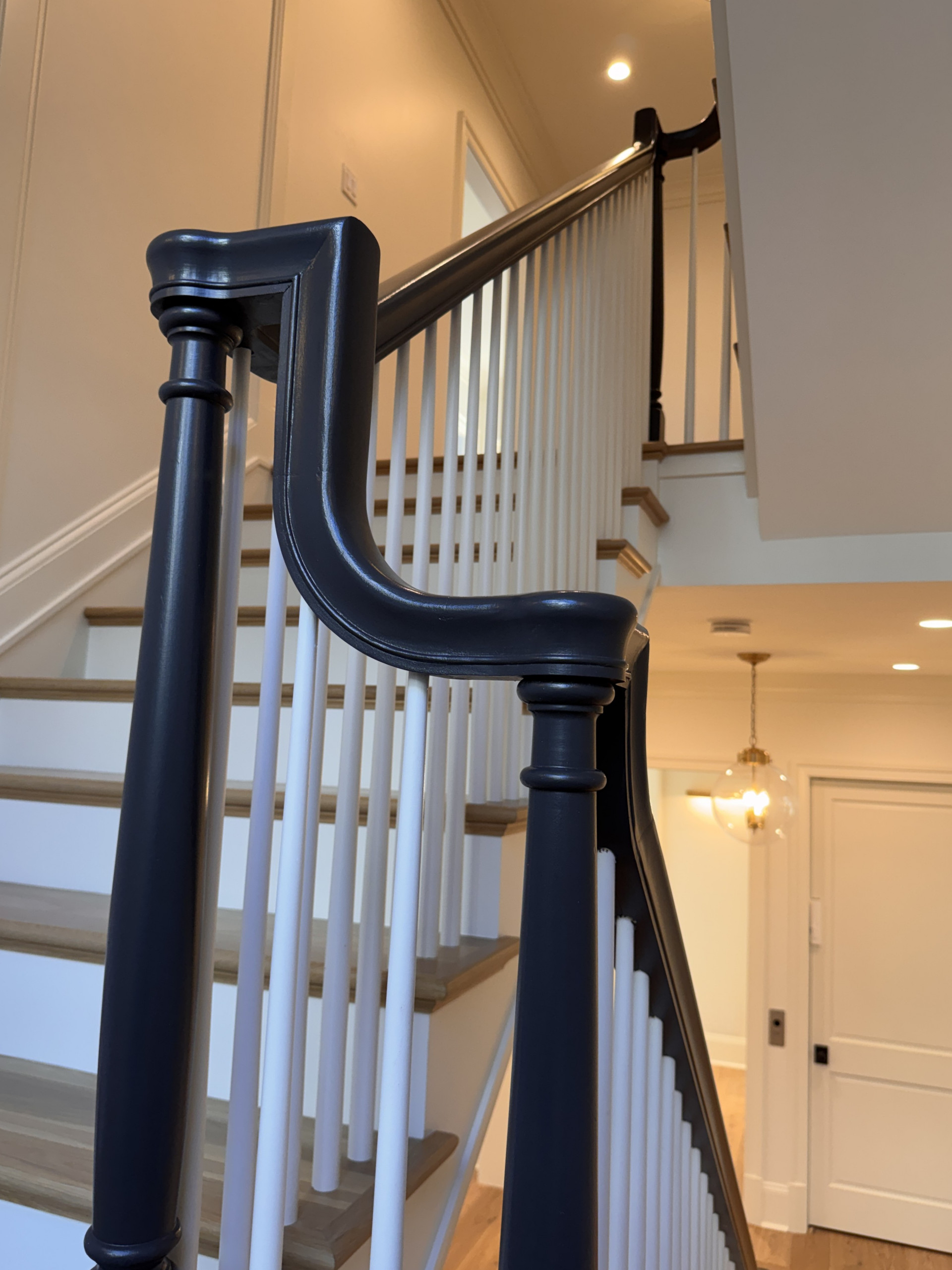 Project #160 | Traditional Box Stair with Gooseneck Handrail