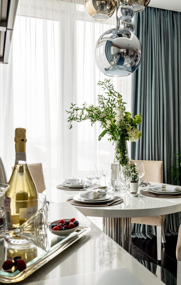 Бежевый и зеркала