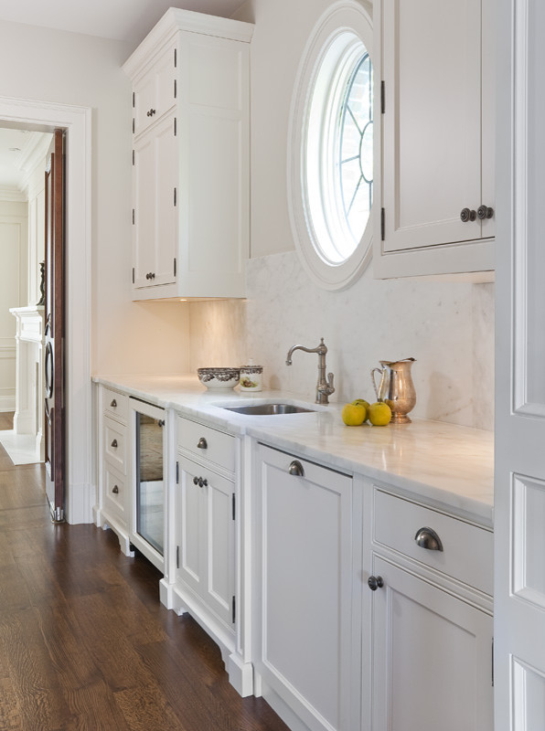 Jill Greaves Design Kitchen with Dark Oak Island and Marble Countertops