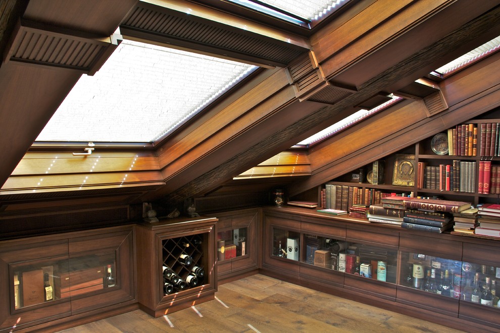 Кабинет. Мансарда жилого дома в центре Москвы