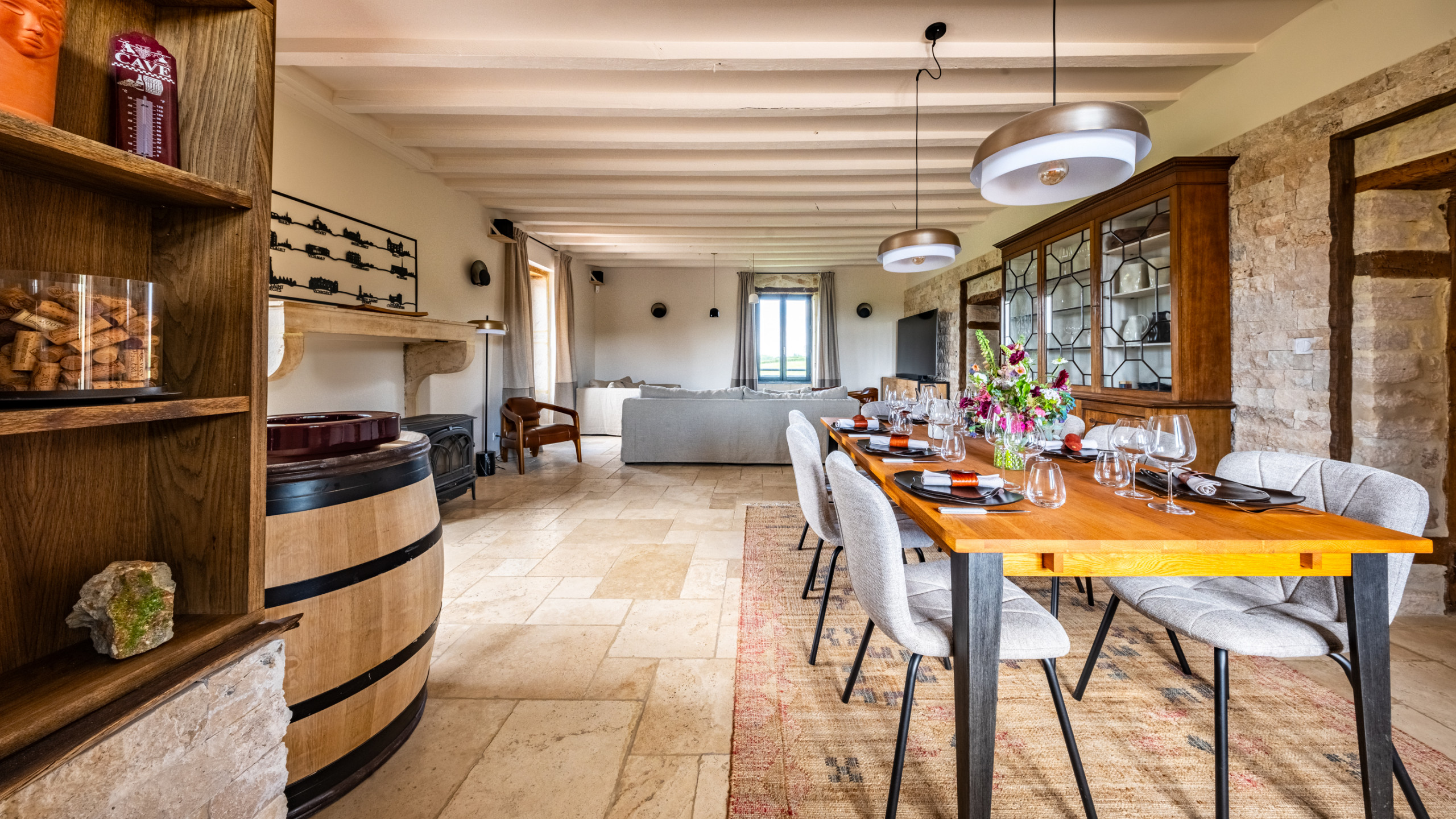 Design d'espace & Décoration Batisse de 220m2 pour transformation en Gite