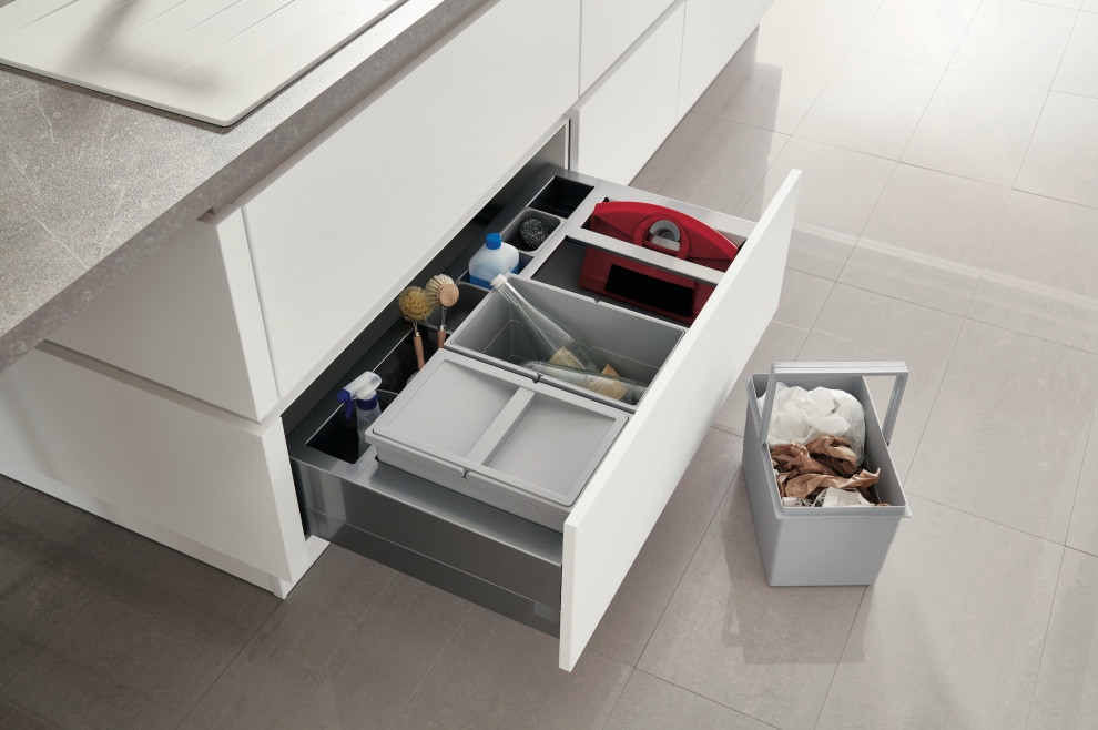 Inspiration for a modern kitchen remodel in Phoenix