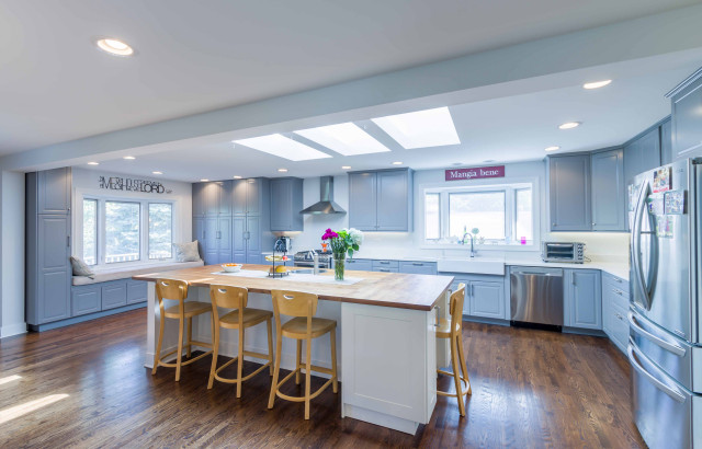 Accessible Split-Level Sanctuary contemporary-koek