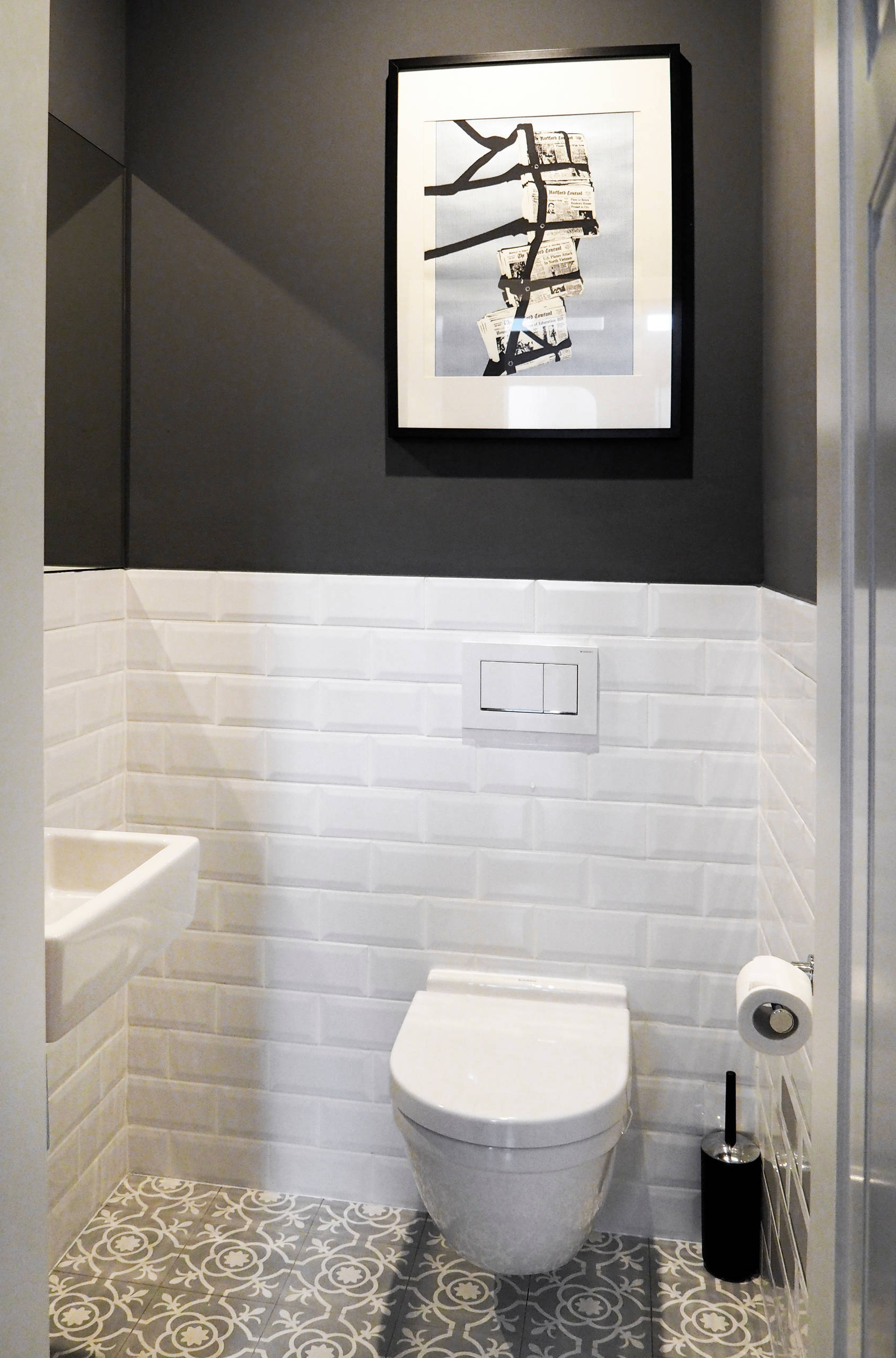 75 Beautiful Powder Room with Subway Tile and Cement Tiles Ideas & Designs  - November 2023 | Houzz AU