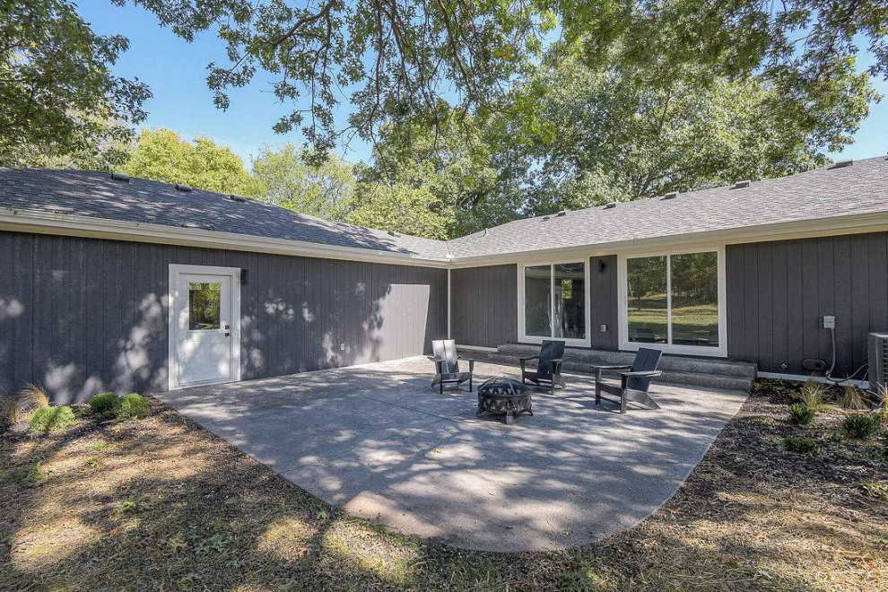 Gardner Lake Remodel