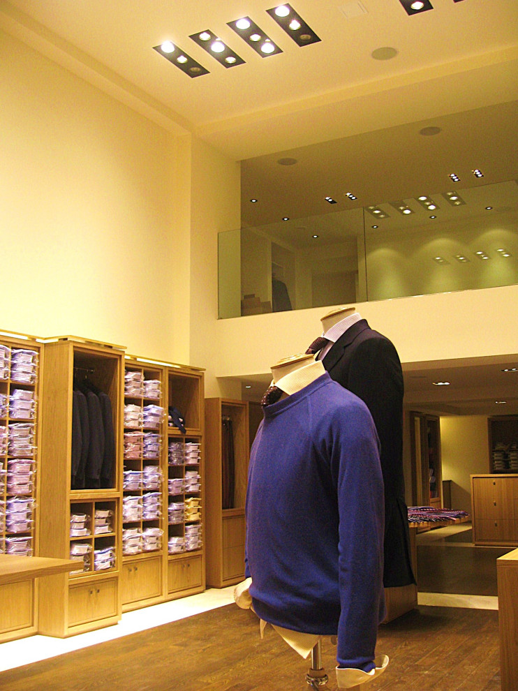 Madison Avenue Italian Men's Business Fashion Store