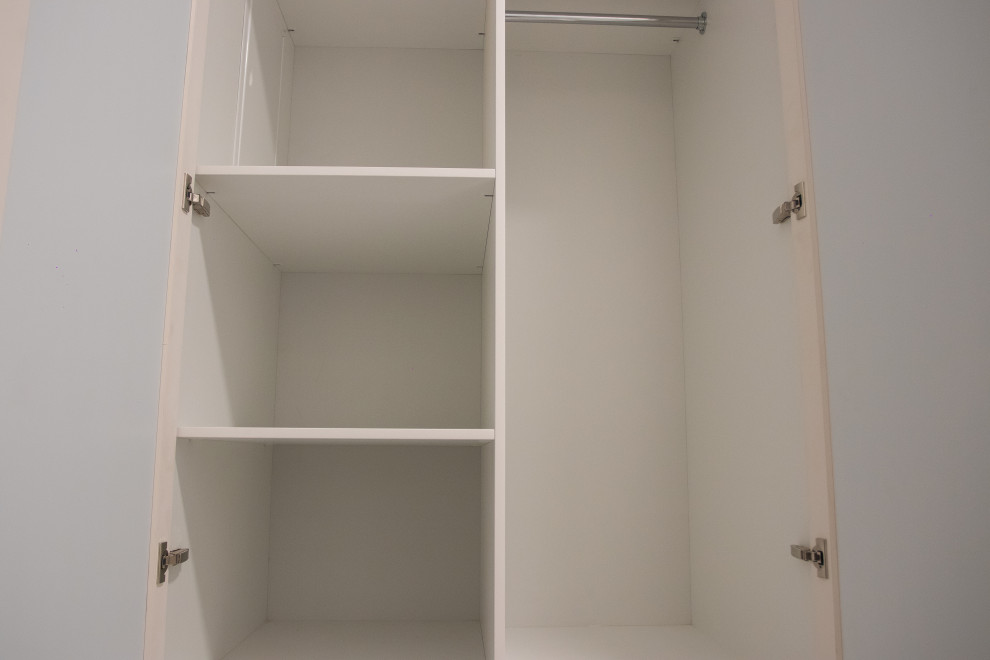 Прихожая в современной классике