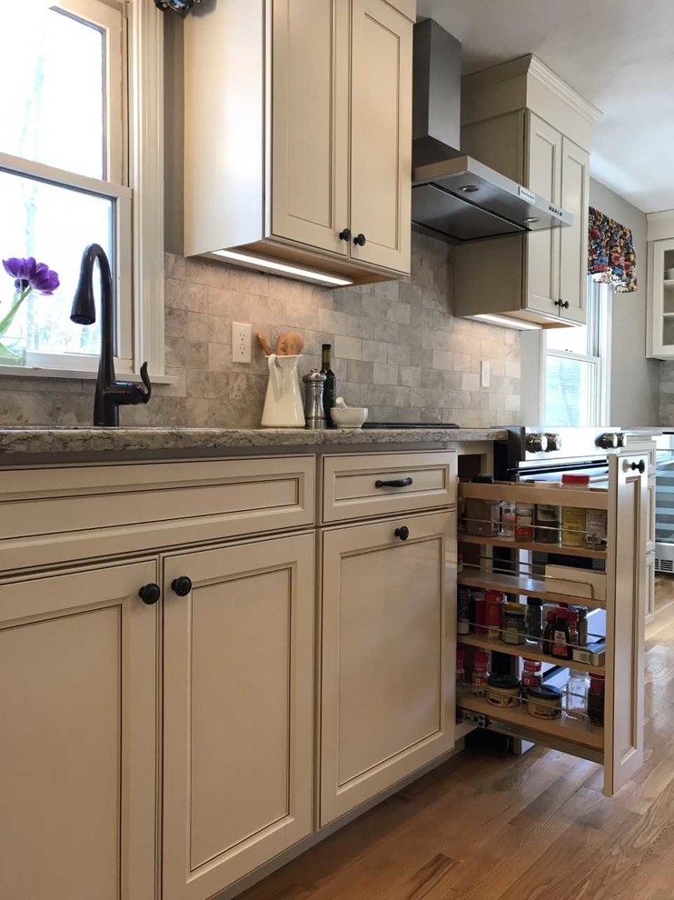 Attleboro Kitchen and Bathroom showroom countertop quartz