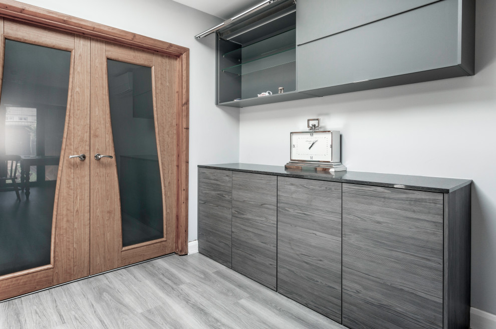 This is an example of a contemporary kitchen in London.