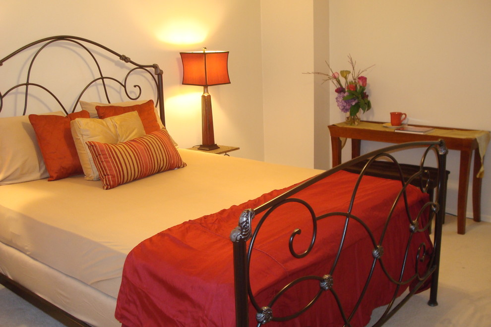 "Budget Friendly" Decorating and Staging