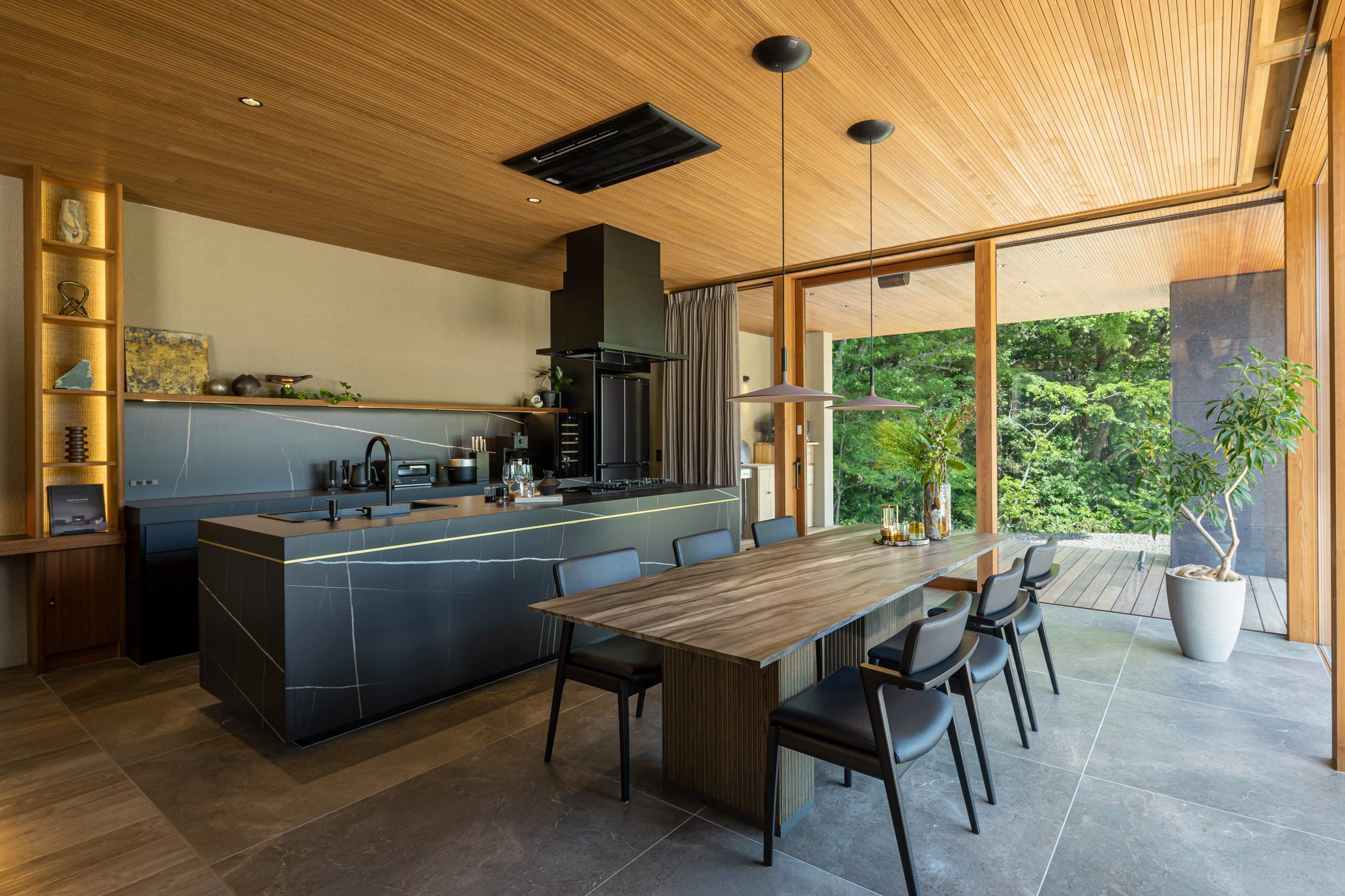 125×65セラミックテーブル 艶消し ライトグレー モダン 大きめ 大型