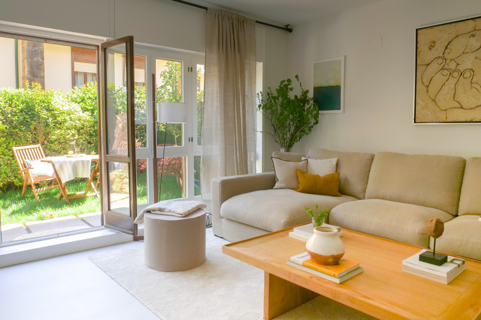 Inspiration for a scandinavian living room remodel in Bilbao