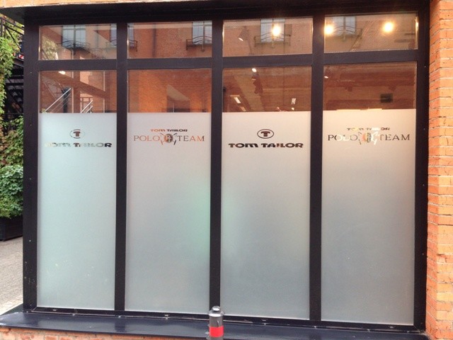 Декорирование стекла пленками