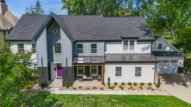 Royal St. George Renovation scandinavian-exterior