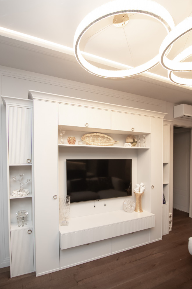 Стеллаж в гостиную для оформления ТВ-зоны