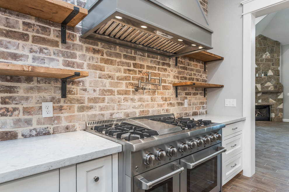 Indian Lakes Farmhouse