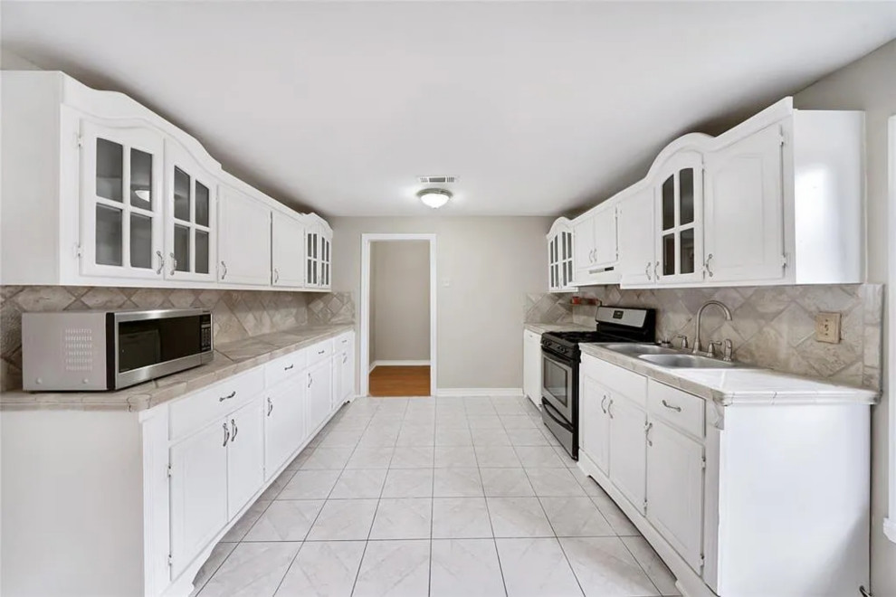 Prince Street - Master Bathroom / Kitchen Remodel