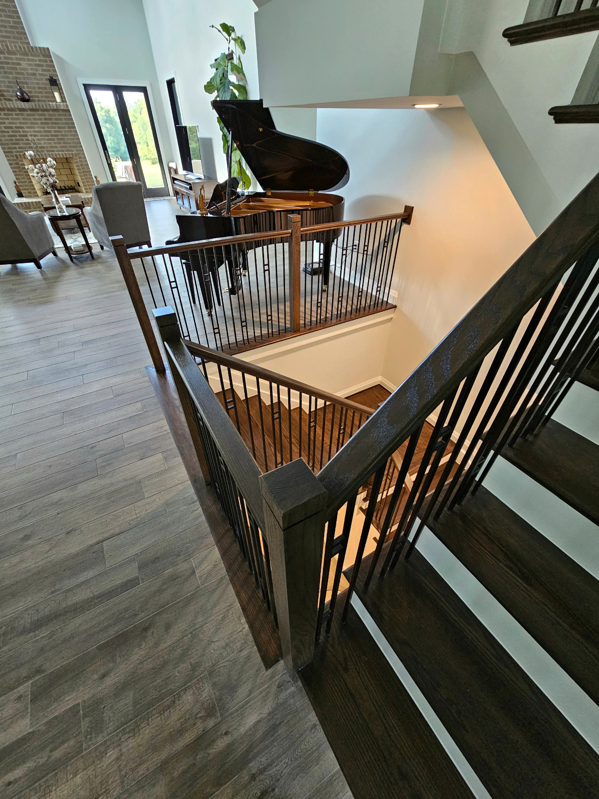 109_Impressive Floating Staircase in Countryside Retreat, Upper Marlboro, MD