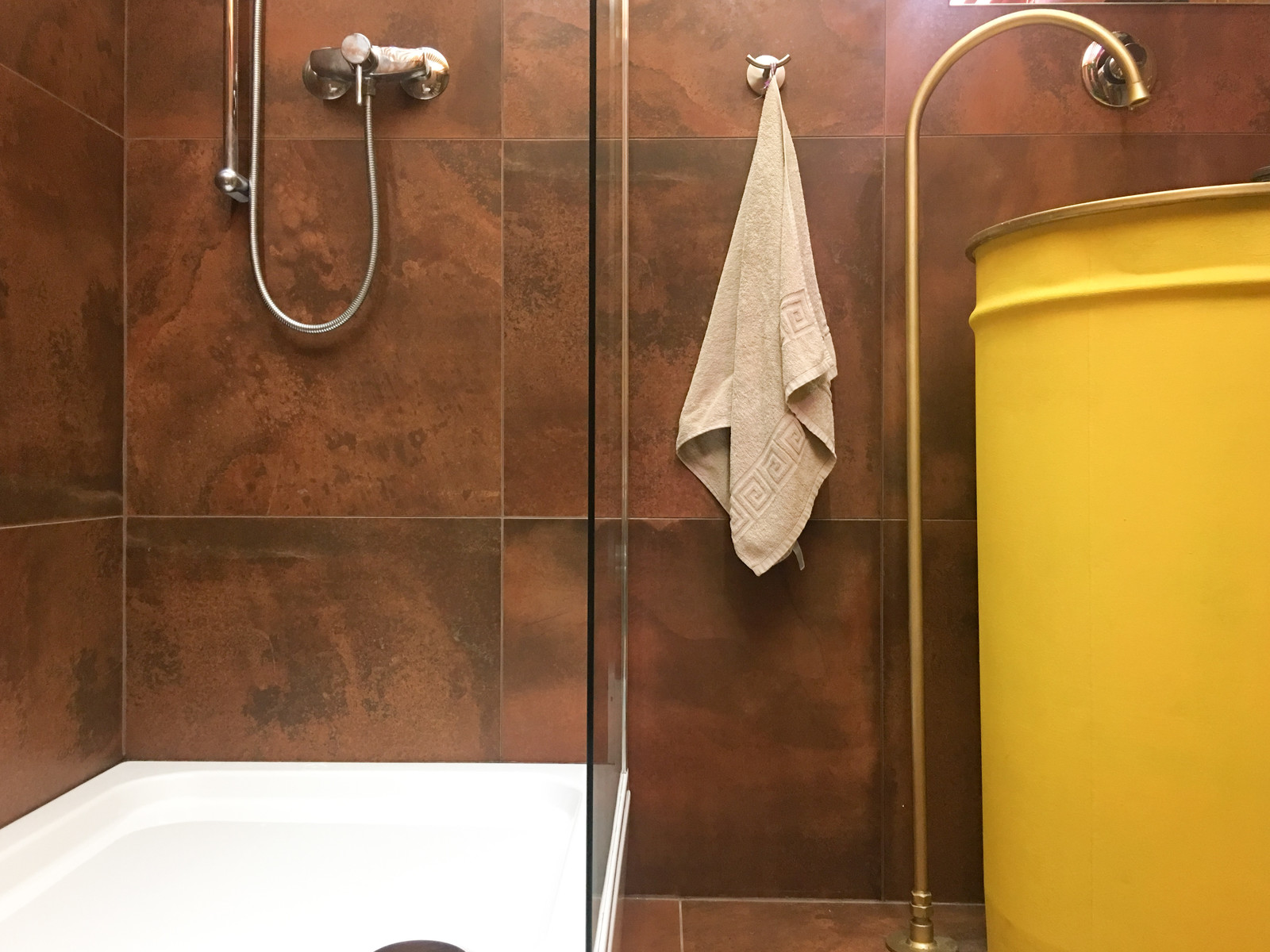 Санузел в офисе