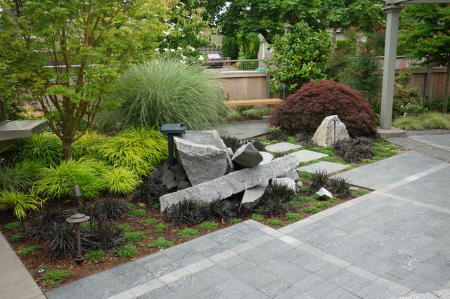 Modern Industrial Japanese Garden industrial-garden