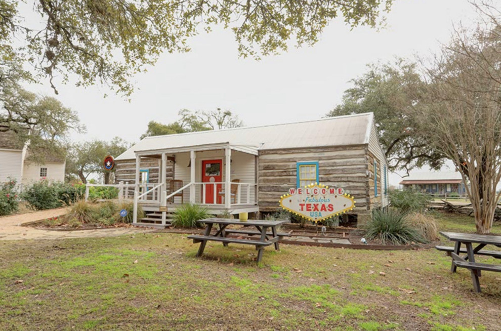 Round Top Liquor Store Remodel