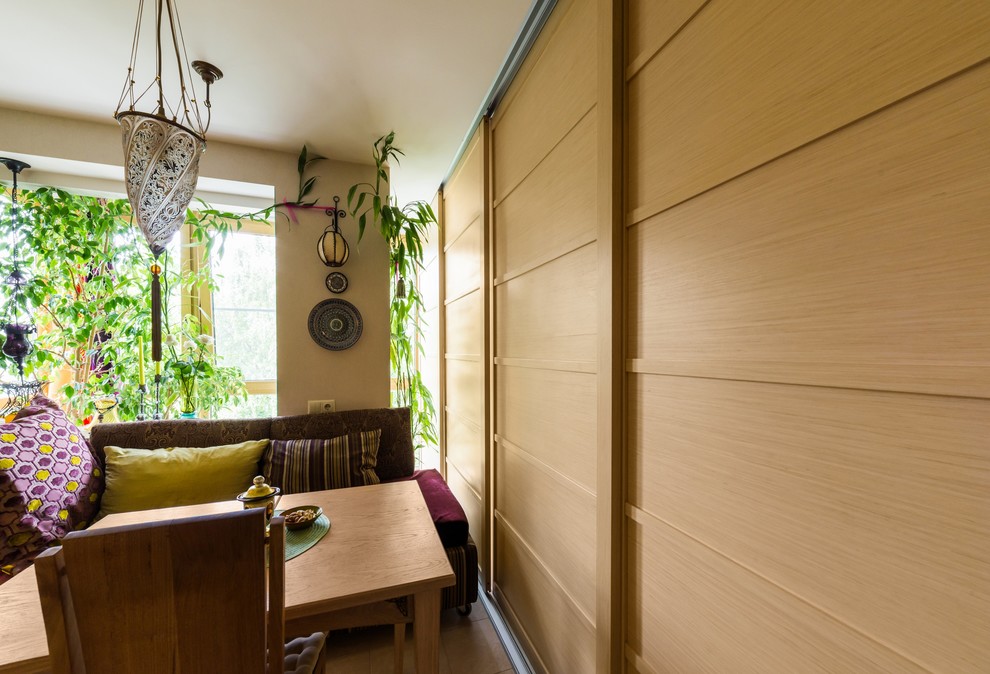 Квартира - студия 38 м.кв., 2008г.