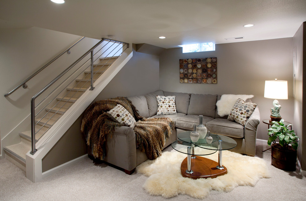 This is an example of a contemporary basement in Portland.