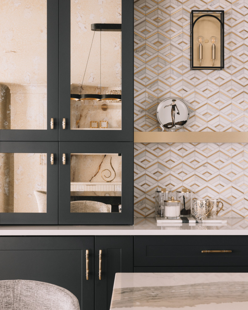 Kitchen - modern kitchen idea in Toronto