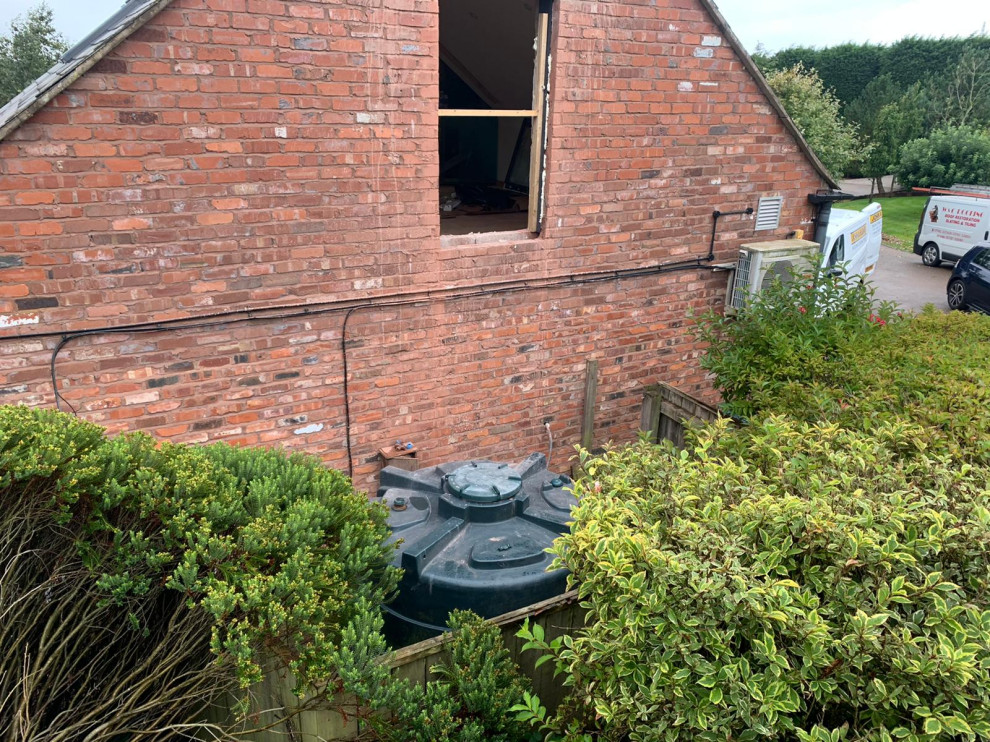 Garage Conversion to Man Pad