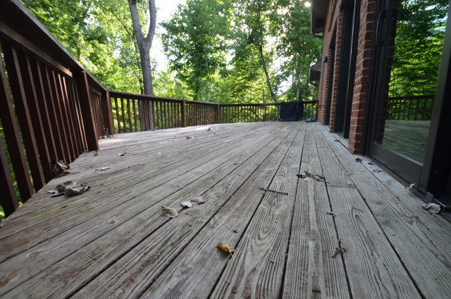 Tomasiak american-traditional-terrace