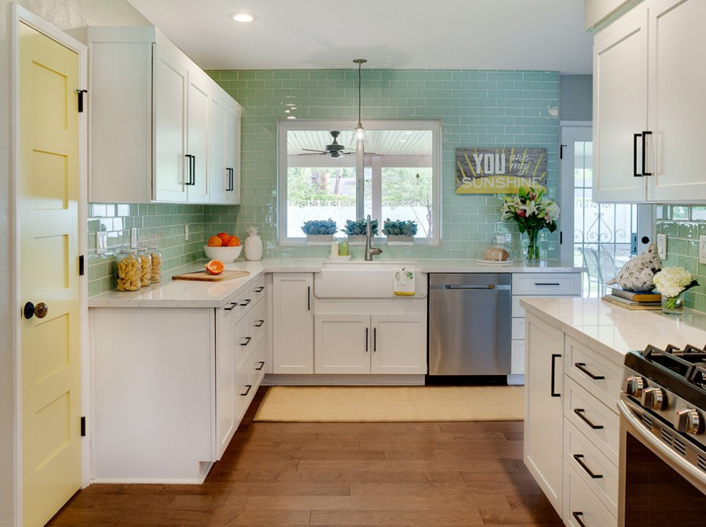 Kitchen - kitchen idea in Phoenix