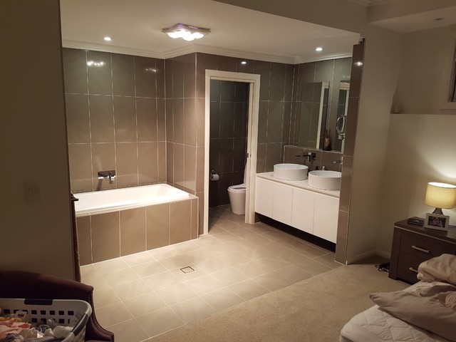 Ensuite contemporaneo-cuarto-de-bano