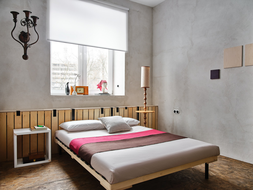 Inspiration for a midcentury bedroom in Moscow.