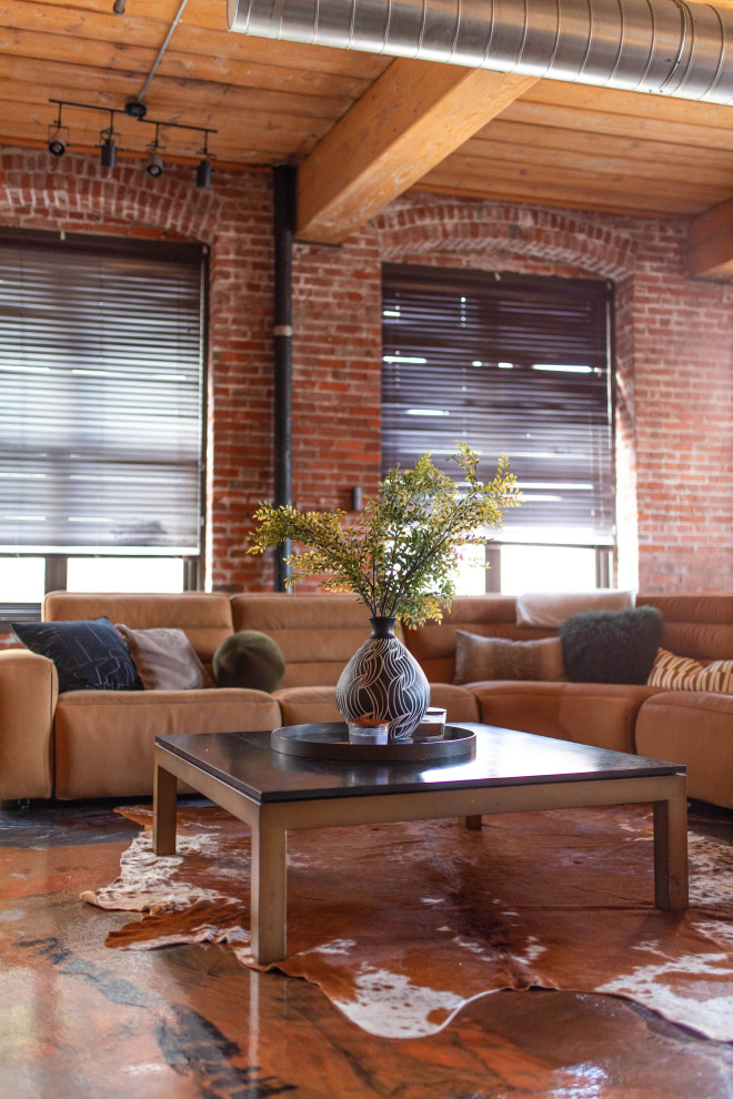 Epoxy Noir Loft - Northern Liberties