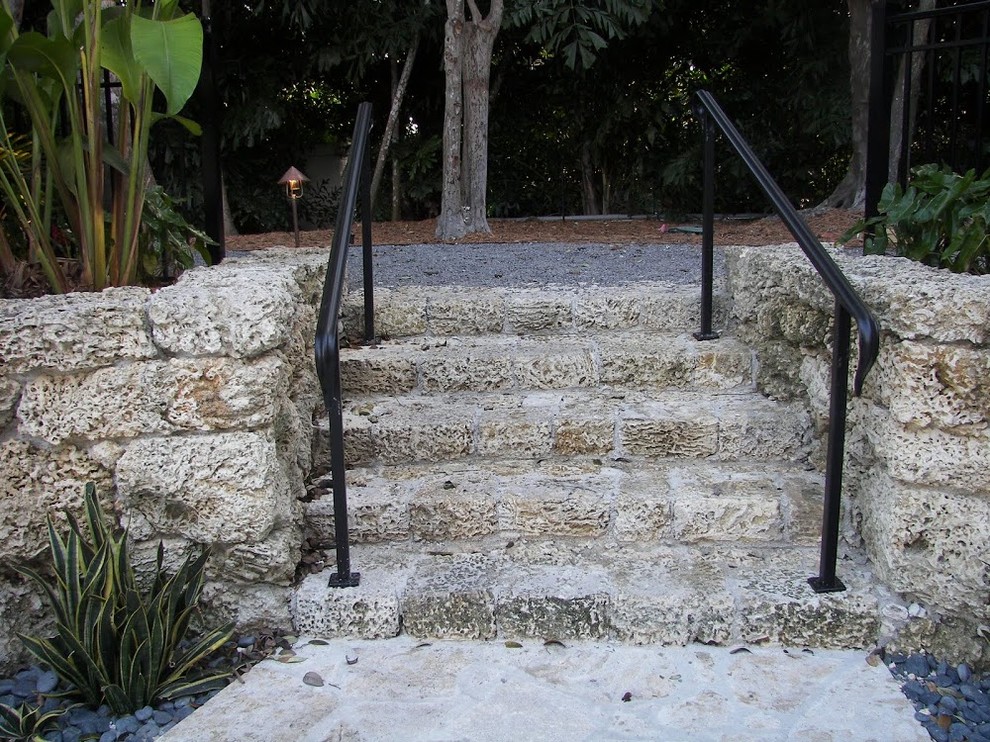 Inspiration for a transitional stone landscaping in Miami.