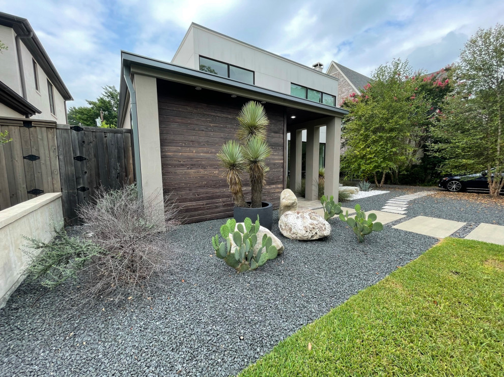 Turtle Creek Modern Landscape